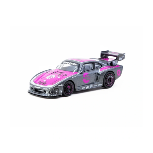 Tarmac Works X iXO Models 1/64 Bisimoto Porsche 935 K3V with Tarmac Cards Combo Set nin resmi